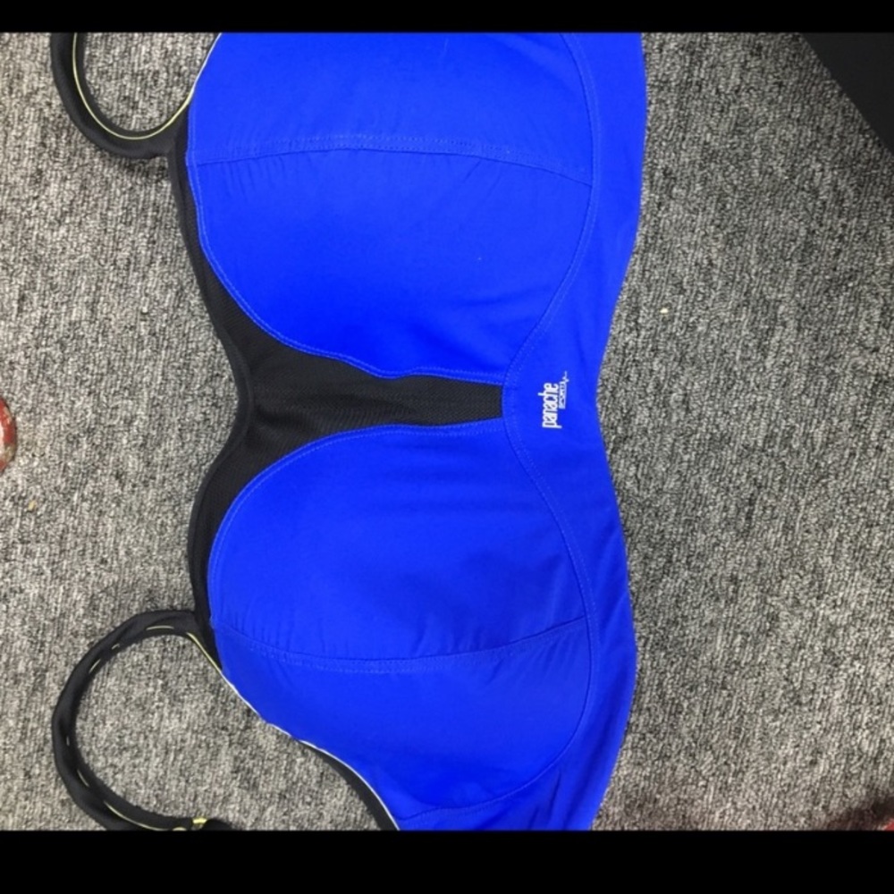 Bra